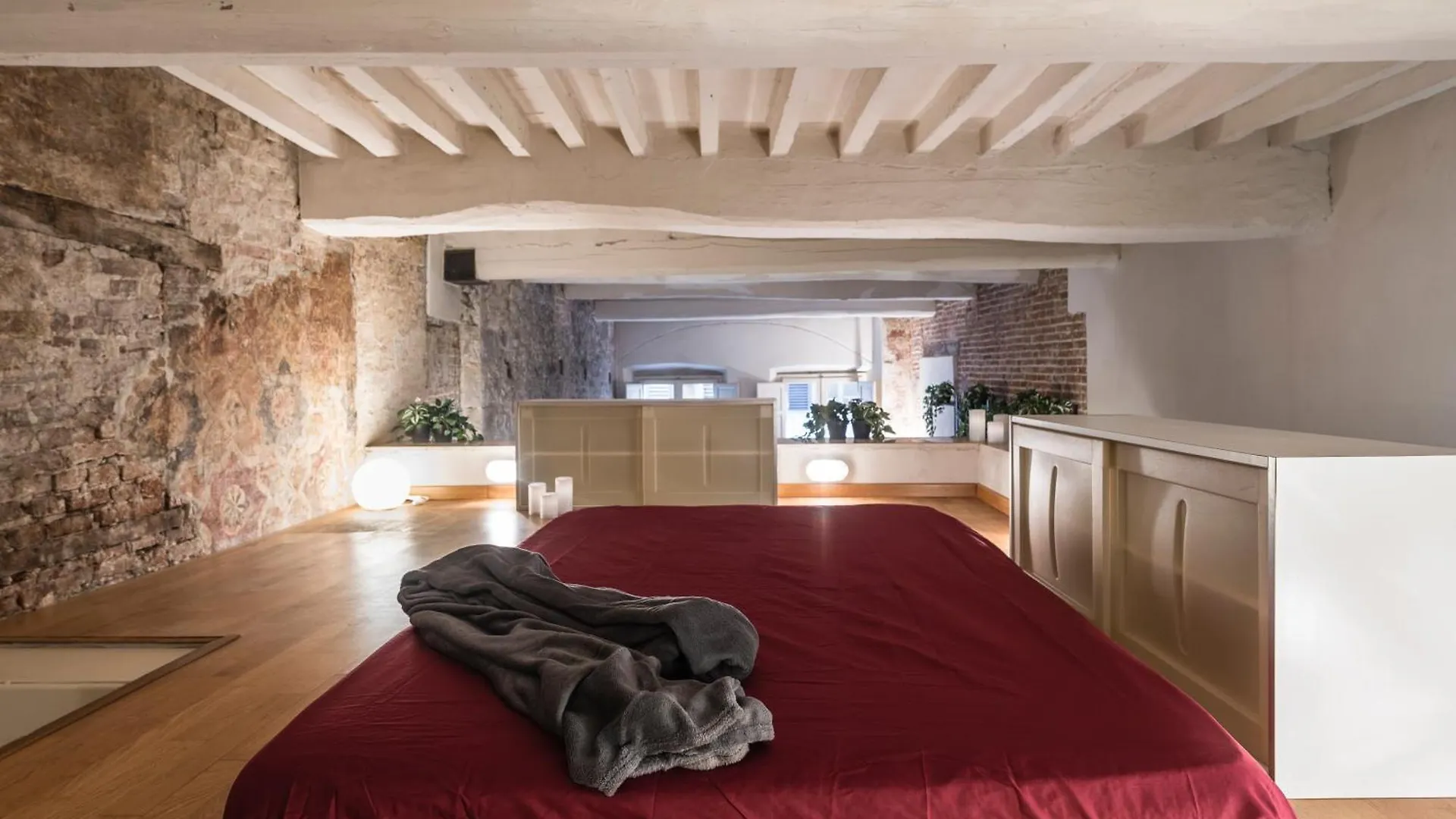 Story House Lejlighed Pisa Italien