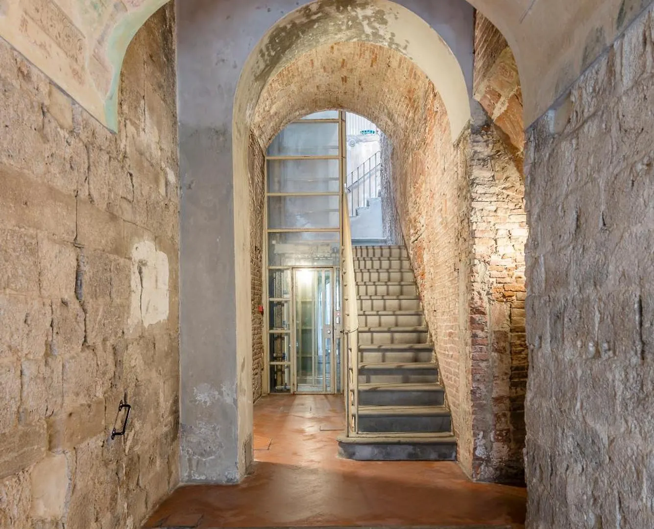 Story House Lejlighed Pisa Italien